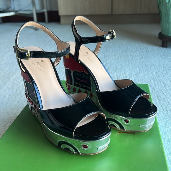 Kate Spade wedge sandals sz 6 - Picture 2 of 12
